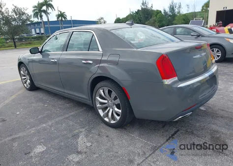 2019 Chrysler 300 Limited z USA, uszkodzony, nr VIN 2C3CCAEG2KH689638